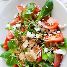 Lamb Lettuce (Sorrel) With White Cheese & Tomatoes Recipe